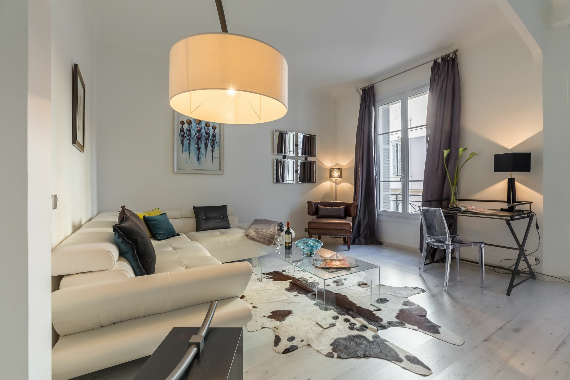 Centrally Located Modern 2 Bed Apartment In Cannes With Aircon And High Ceilings And Modern Design 696 Exteriér fotografie